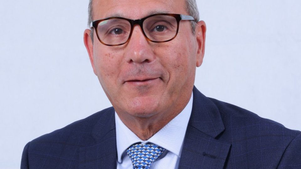 محمد الإتربي الرئيس التنفيذي للبنك الأهلي المصري