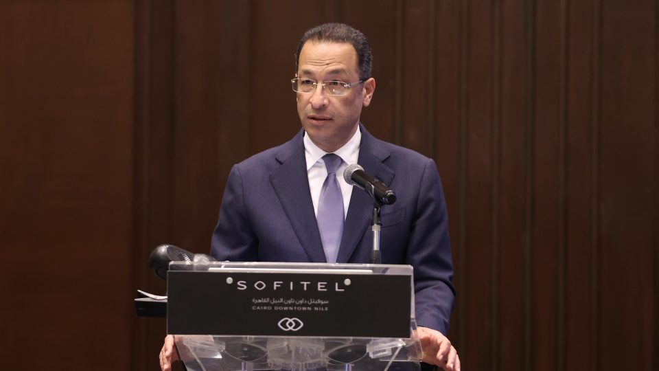 وزير الاتصالات