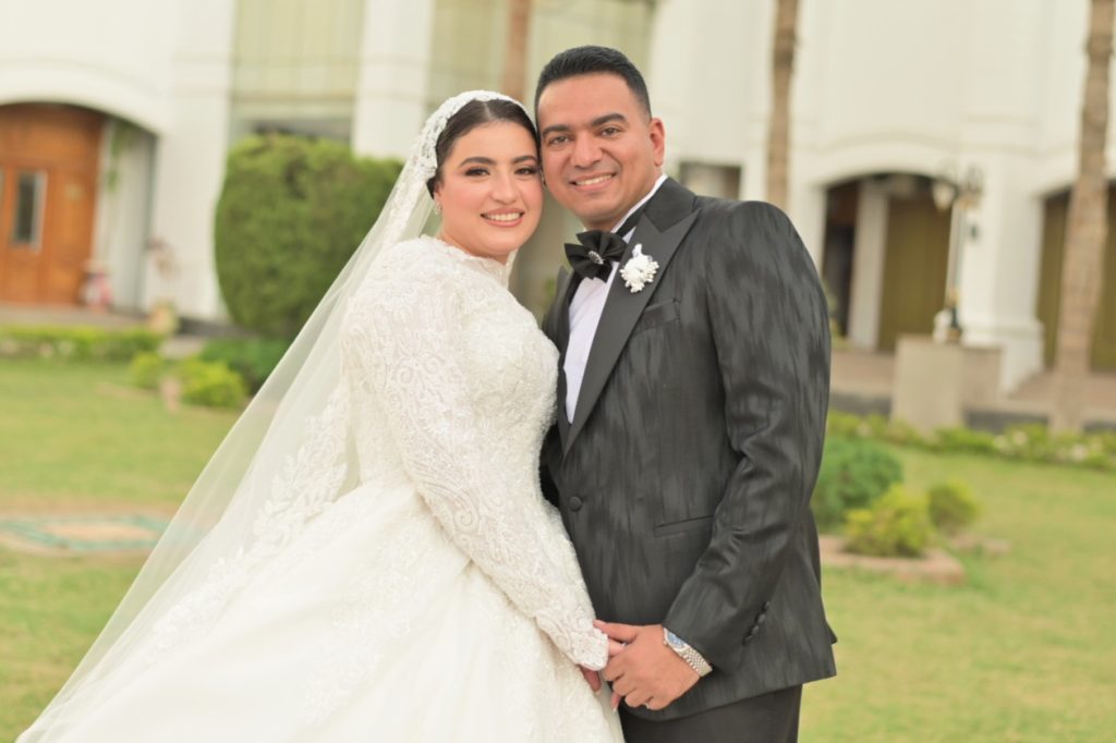 بحضور كبار الصحفيين.. الزميل عمرو إسماعيل يحتفل بزفافه على هبة الله عادل